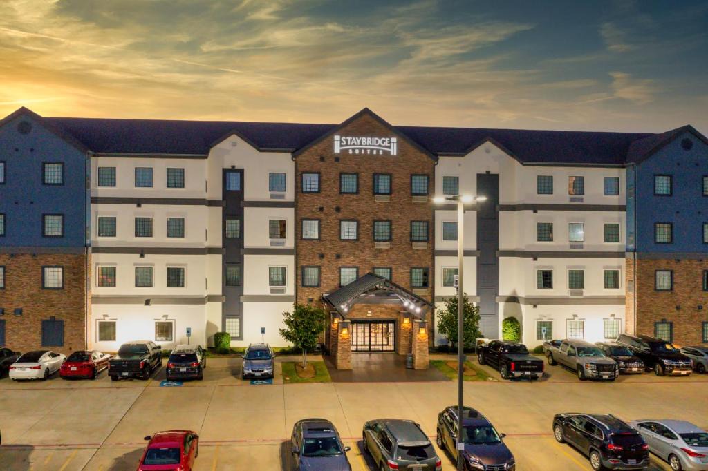 Longview Hotel | Staybridge Suites Longview by IHG