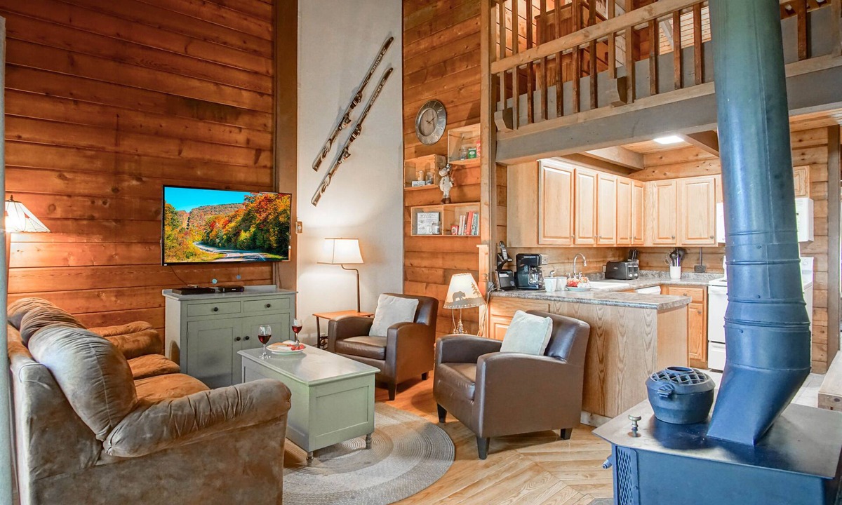 Edray Condo | Stemwinder #3: 3 Bedrooms Plus Bonus Sleeping Loft. 2 Full Baths