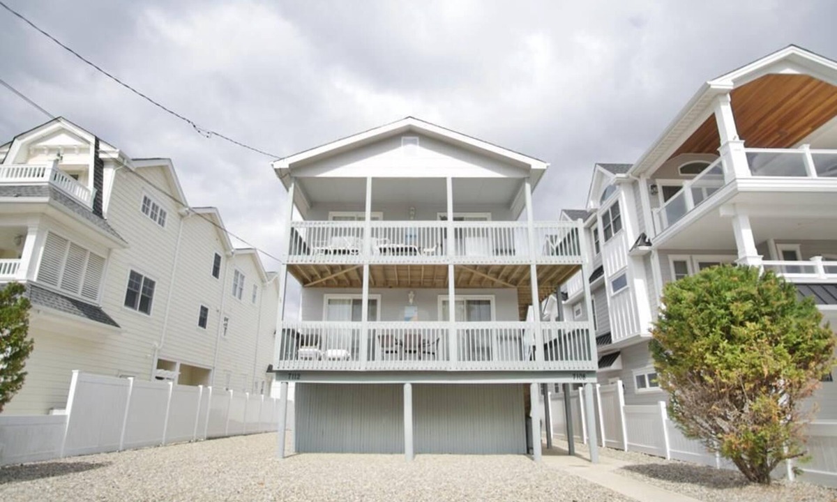 Townsend's Inlet House | Steps away from the Beach! Located in the quiet southend of Sea Isle City!