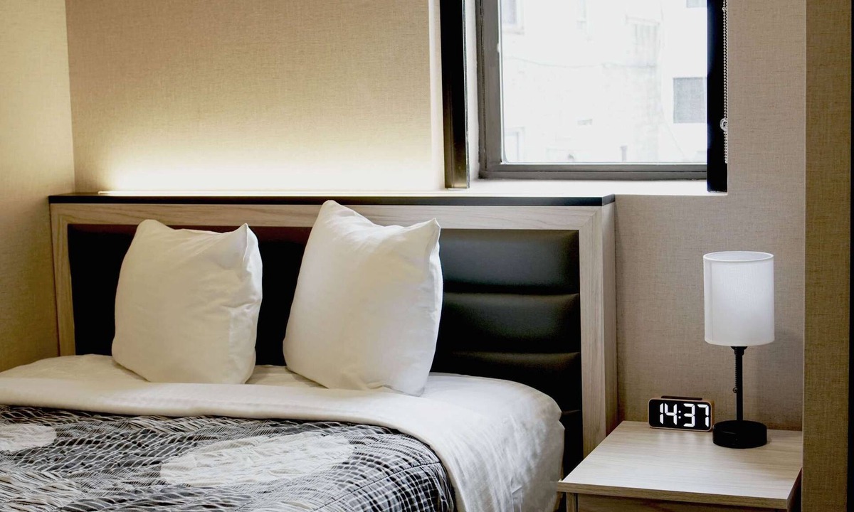Chinatown Hotel | Steps From NY’s historic Chinatown Neighborhood