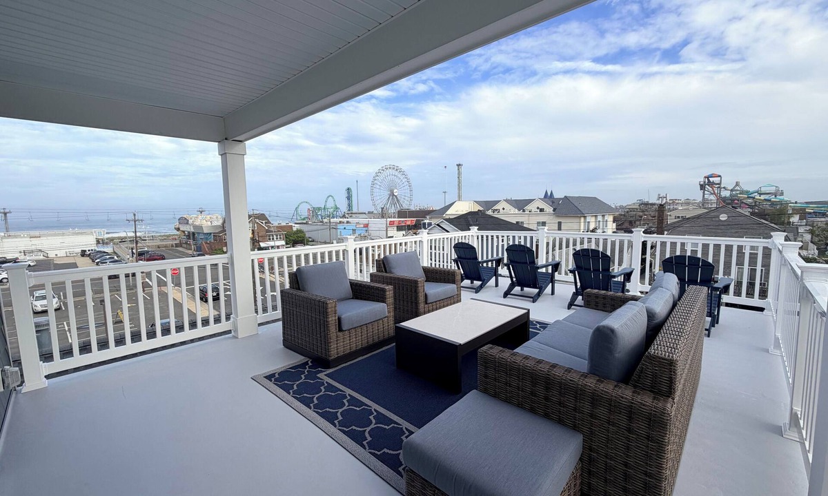Seaside Heights House | Steps to the Beach, 4BR/4BA + Flex Rm, Ocean & Casino Pier Views, Lg top balcony
