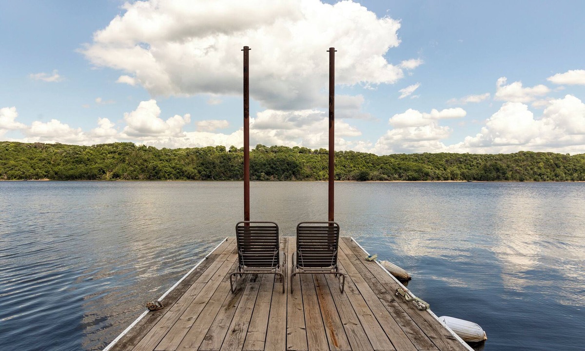 Bayport House | Stillwater, MN Riverfront Home with Dock, Sleeps 12
