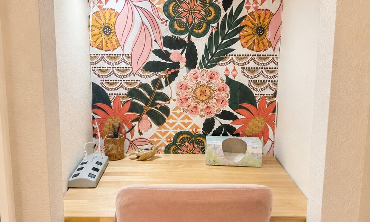 Lawrence Apartment | Studio with Fireplace + bonus lounge & work area- fenced yard.