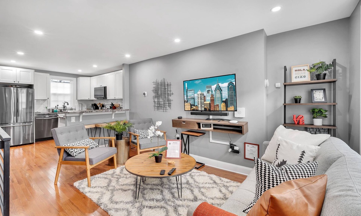 South Philadelphia House | ★ Stunning 3BR Modern Charm in South Philly ★