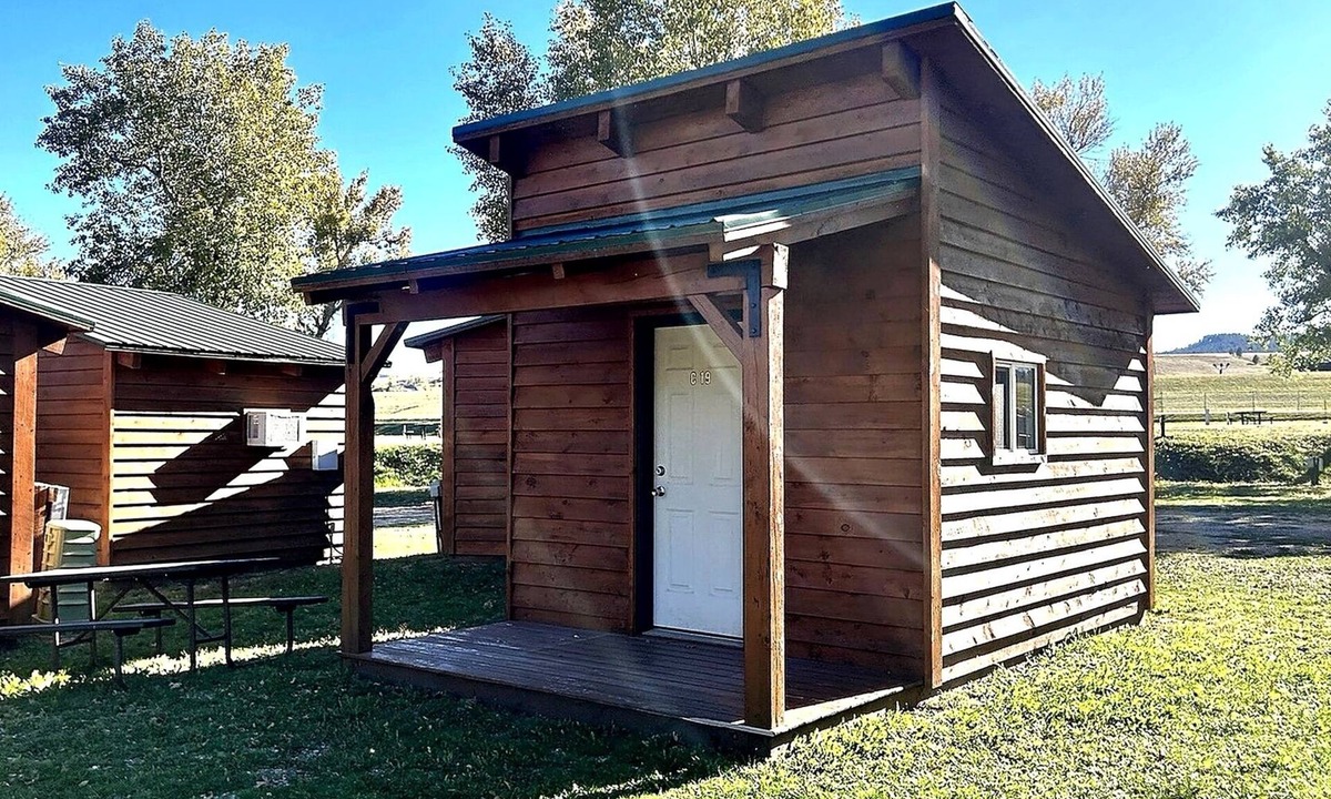 Sturgis Cabin | Sturgis SD. Camping Cabin with 2 Full Size Futons in Beautiful Blackhills