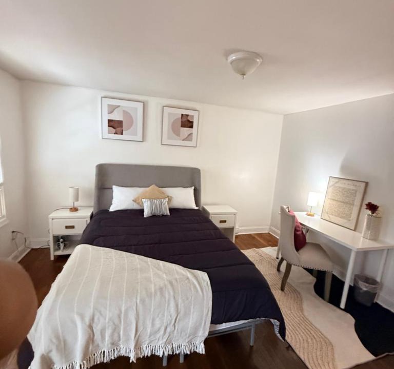 Chester Apartment | Stylish Apartment Near Widener & I-95