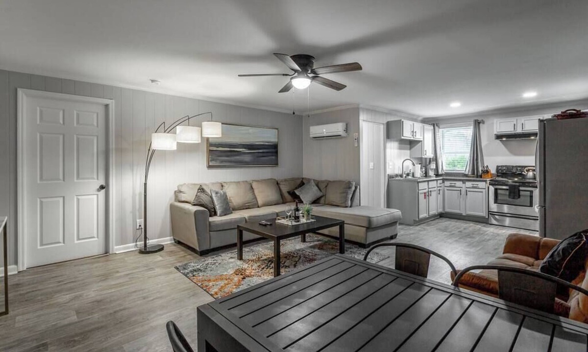 Rock Spring Apartment | Suite 203 - Felicity at Rock Spring Resort