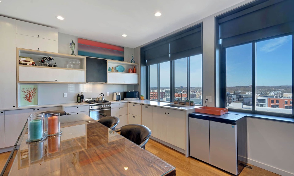Asbury Park Condo | Summer Rental - 2 Bedroom/2 Bath Highrise - Downtown Modern Luxury!