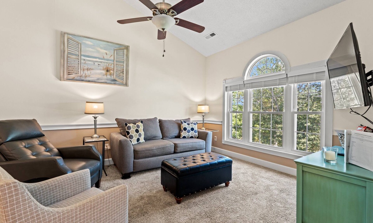 Myrtle Beach Condo | Sunny Riverwalk Escape | 1BR Condo on the Waterway & Golf Course