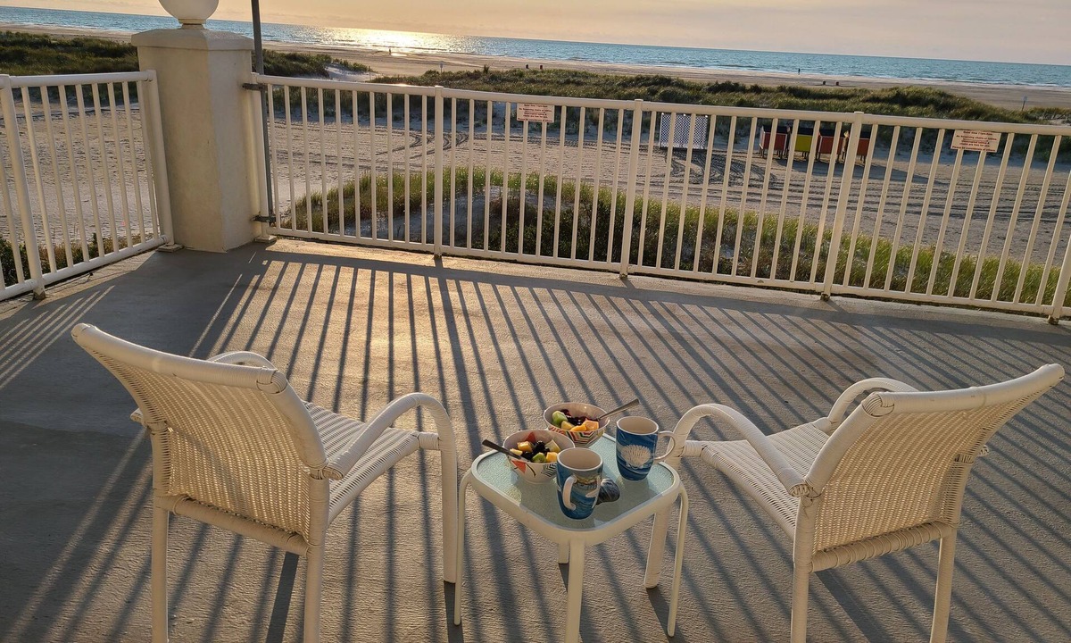Wildwood Crest Condo | Sunrise Ocean Front Condo *End Unit* Steps from the Beach, open year round.