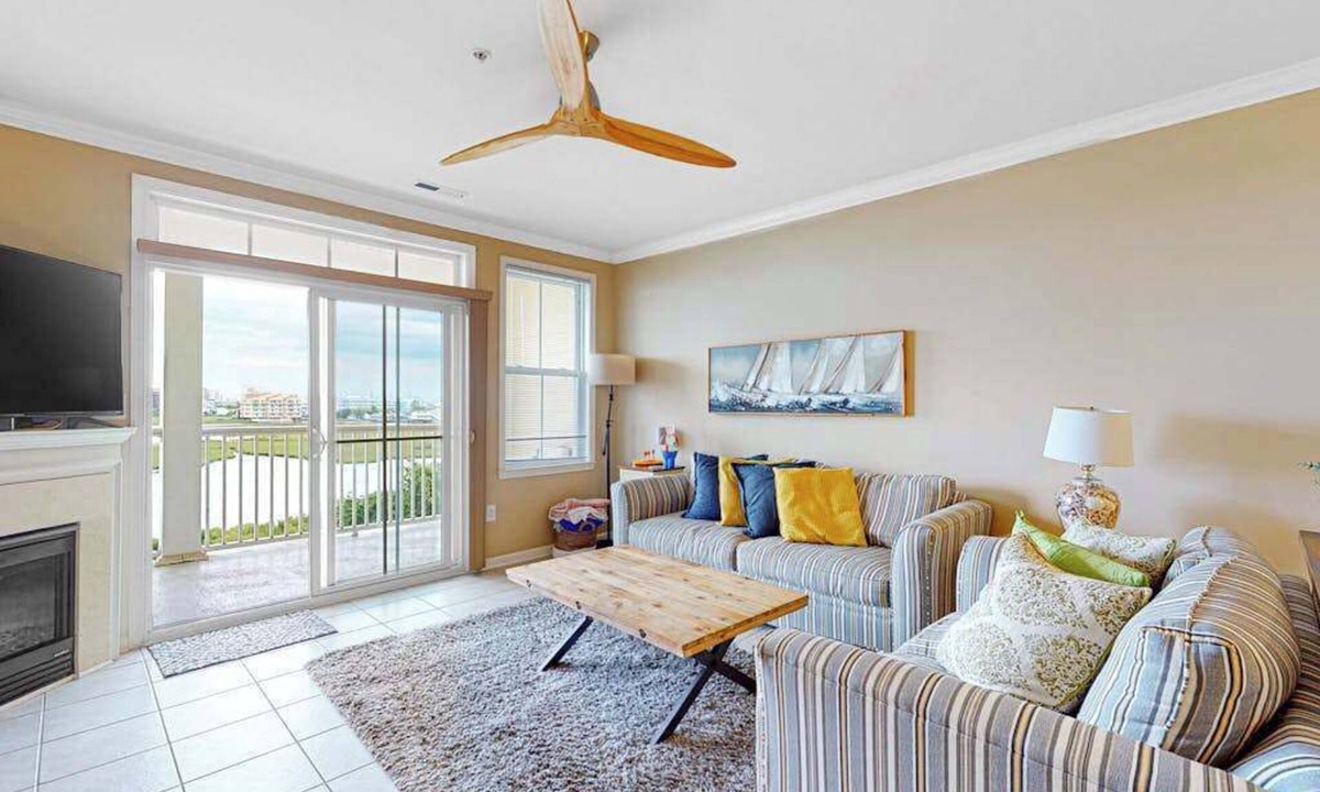 Sunset Island Condo | Sunset Island - 6 Hidden Cove 4C