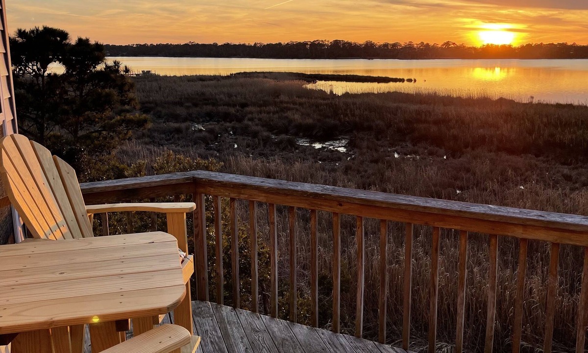 Colington Condo | Sunset Seaker - Sound front Condo with Pool