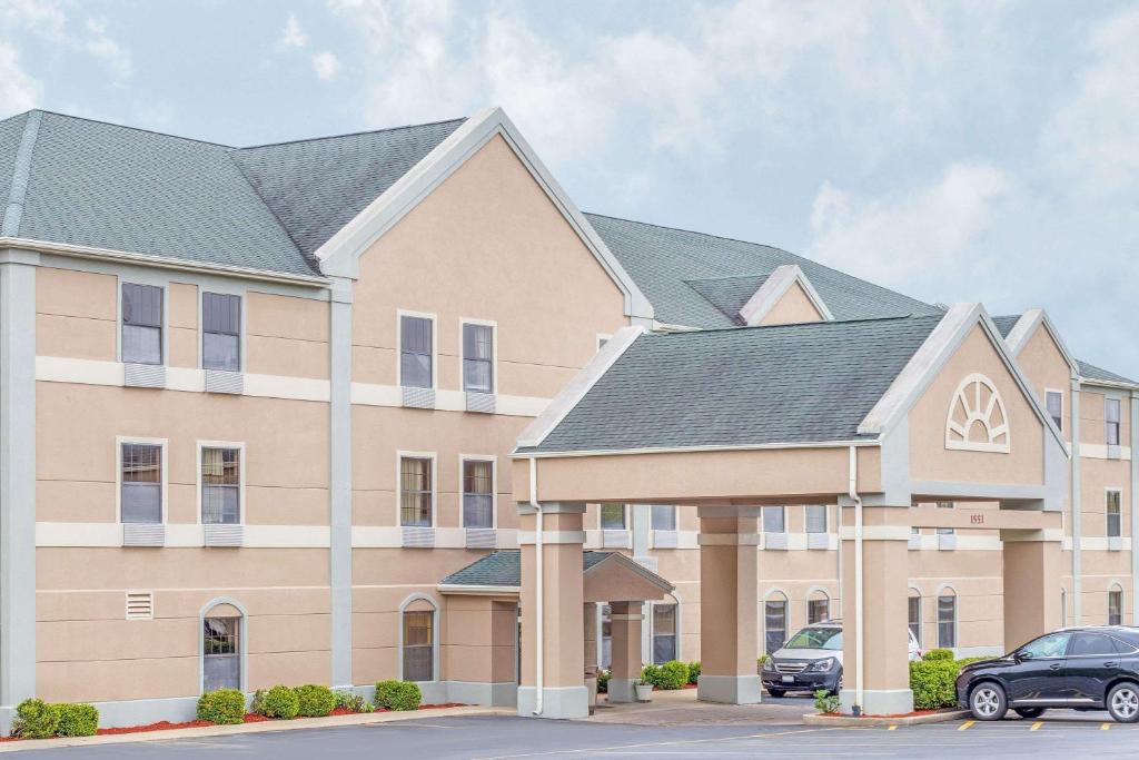 Freeport Hotel | Super 8 by Wyndham Freeport