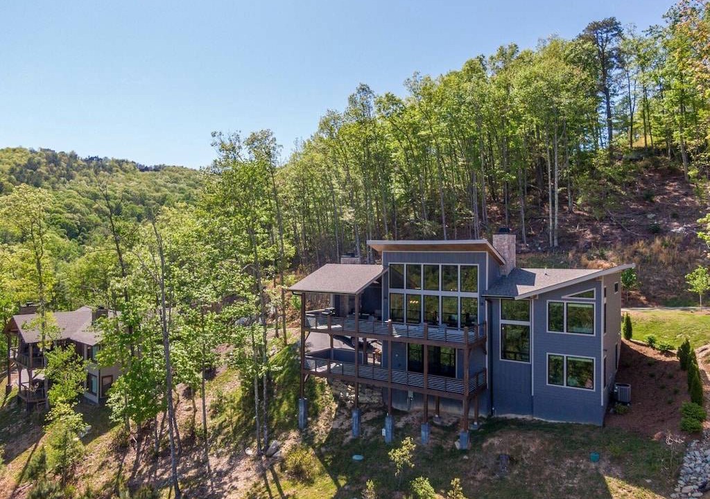 Deep Gap House | Sweet Sejour - Luxury home in BRMC with long views, hot tub, pool table