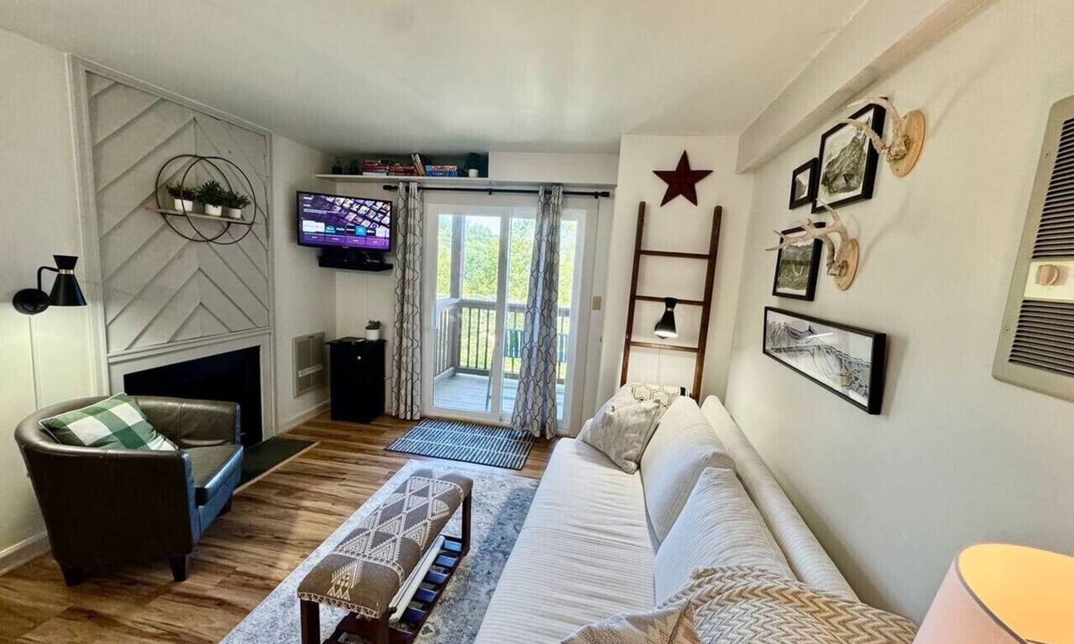 Sugar Mountain Condo | `Sweet Spot` on Sugar Mountain! In Sugar Ski & Country Club