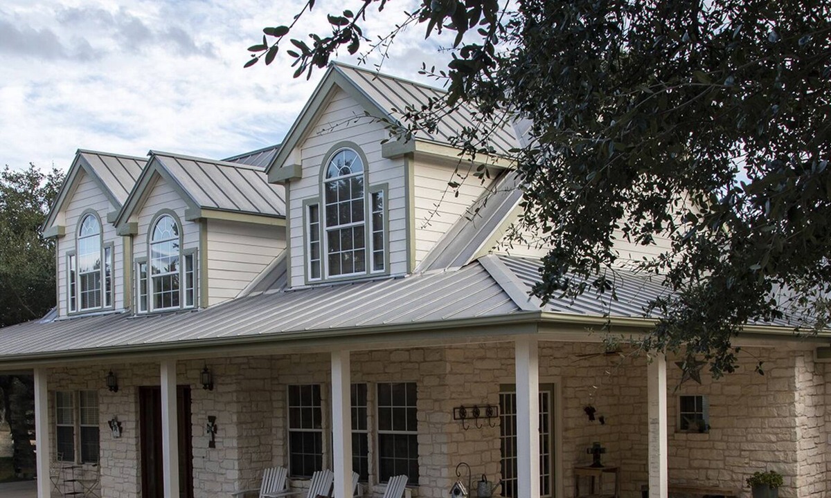 Austin House | Texas Ranch Style Home on over 5 acres in Driftwood and Austin area.