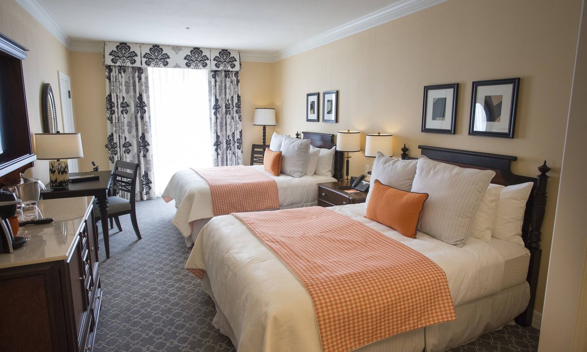 Stillwater Hotel | The Atherton Hotel At OSU