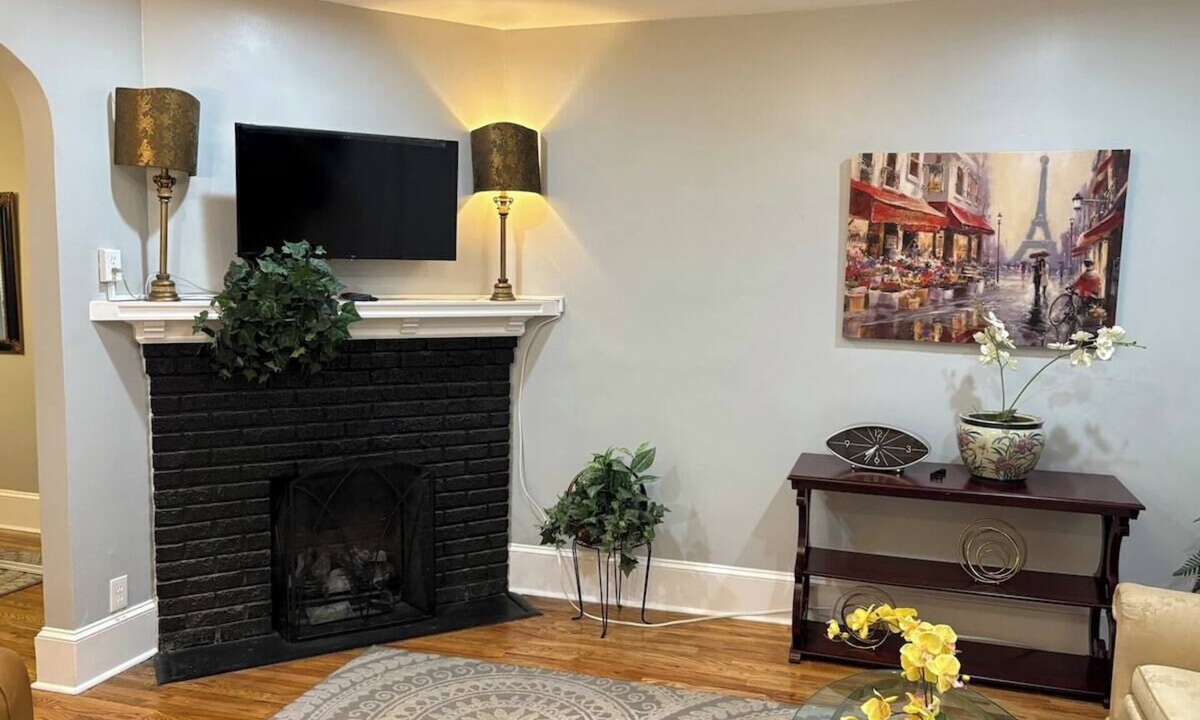 Petworth Hotel | The Elegant Spring House