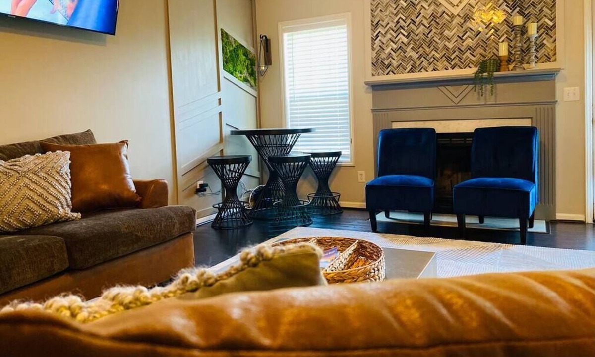 Bunnlevel House | The Herringbone Blue