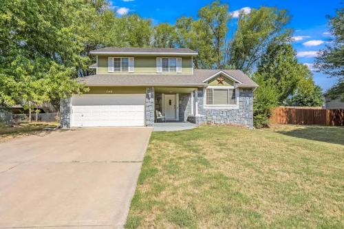 Derby House | The KANtucky Derby Home