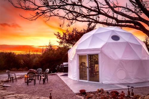 Ashland Villa | The King Dome at Kimberly Creek Retreat