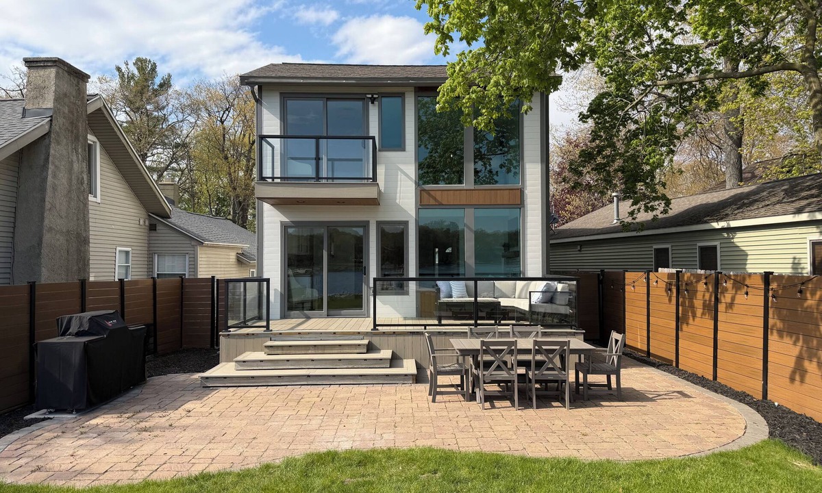 Norton Shores House | The Lakehouse on Mona Lake
