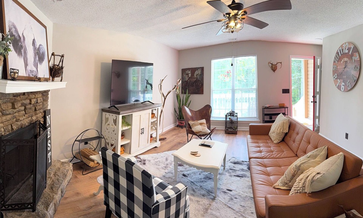 Ranger House | The Nest - Cozy Mountain Getaway Near Ellijay w/Huge Game Room. Private hikes!