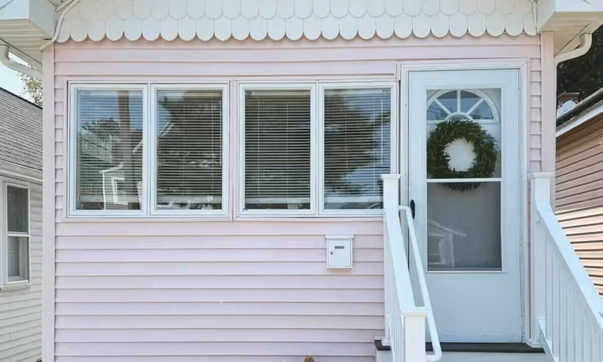 Old Town House | The Pink Somer, your Jersey-Shore memory maker