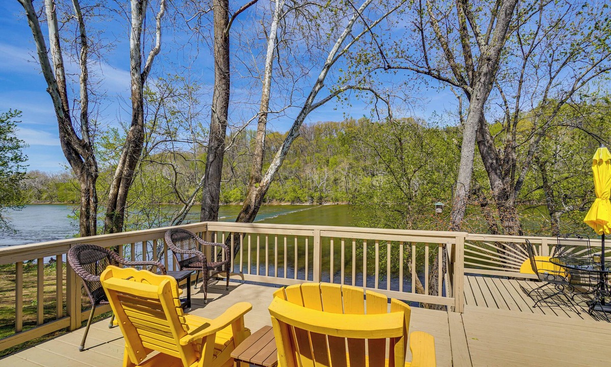 Kabletown House | The River House! Quiet Retreat on Shenandoah River