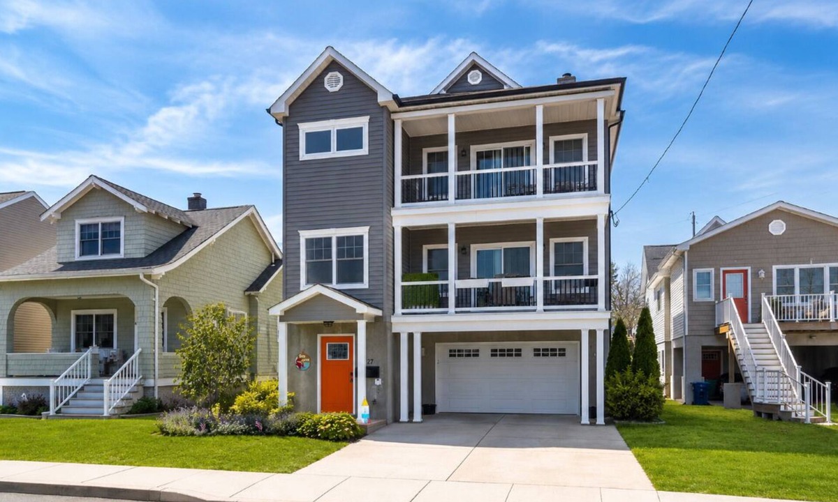 Highlands House | The Shore house you will talk about for years to come.