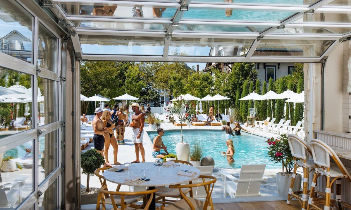 Asbury Park Hotel | The St Laurent Social Club & Guest Rooms