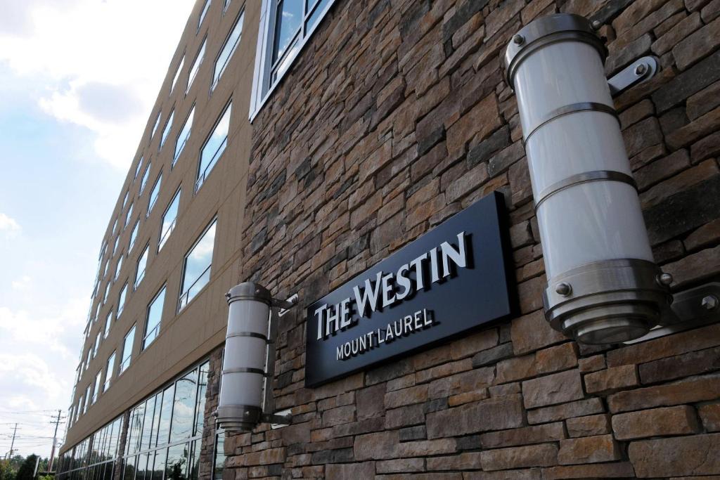 Mount Laurel Hotel | The Westin Mount Laurel