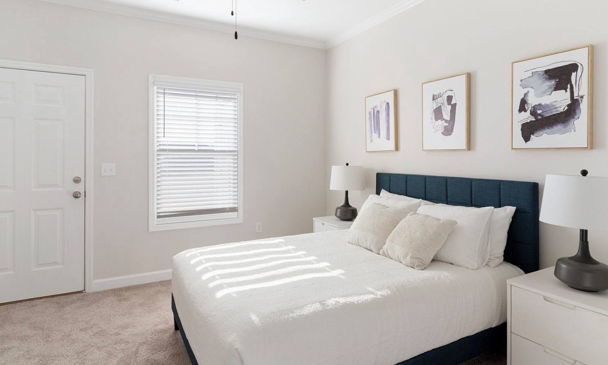 Huntsville Apartment | TheCottages 1BD 6 - One Bedroom Apartment, Sleeps 2