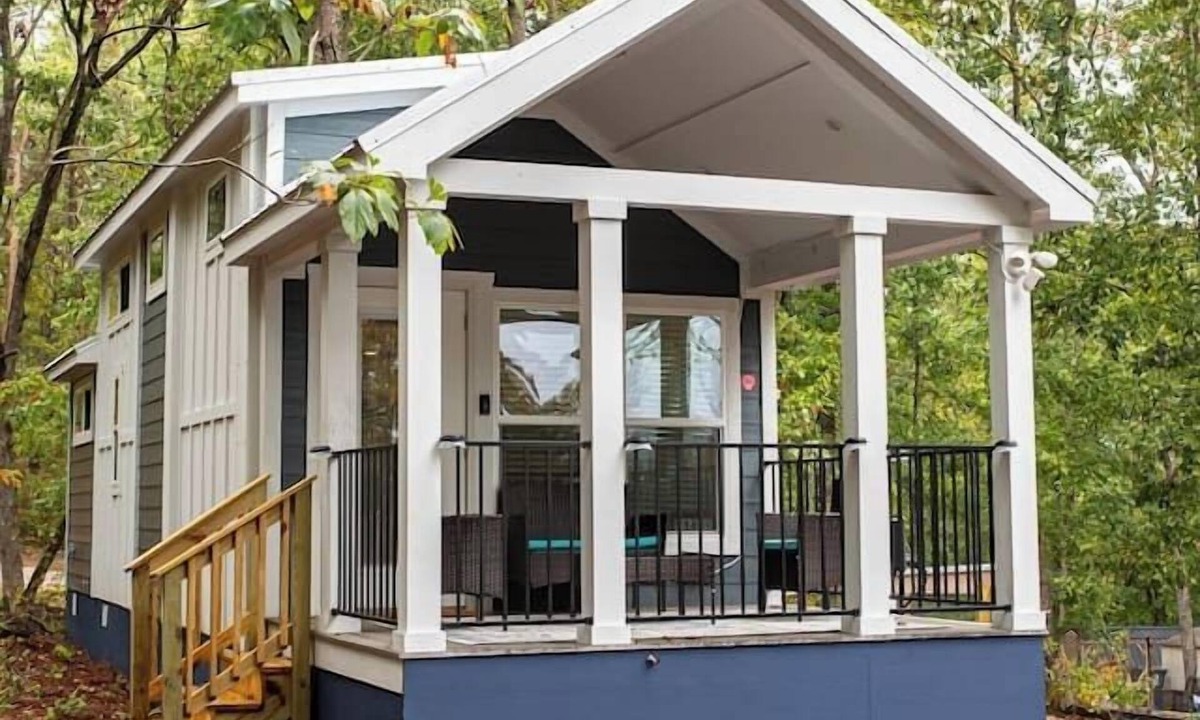 Mentone House | Tiny Home | Grill, Kayak, Near East Fork