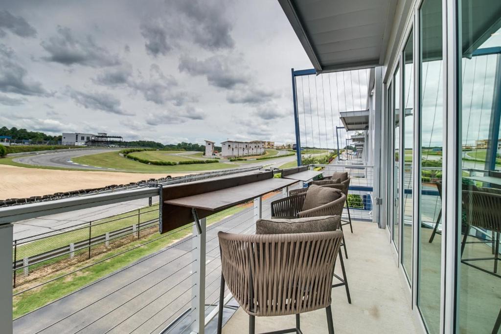 Dawsonville Villa | Trackside Luxury at Atlanta Motorsports Park