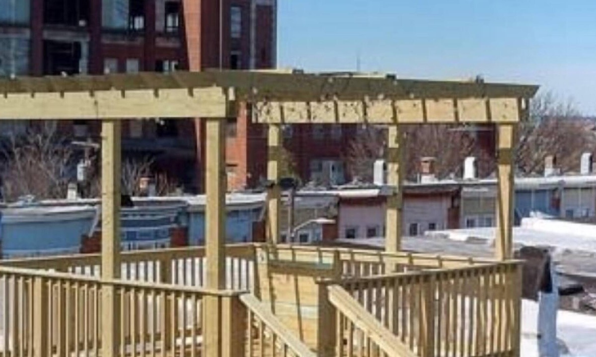 Greektown House | Upper Canton (Greektown) 3bedroom/3 bathroom with rooftop