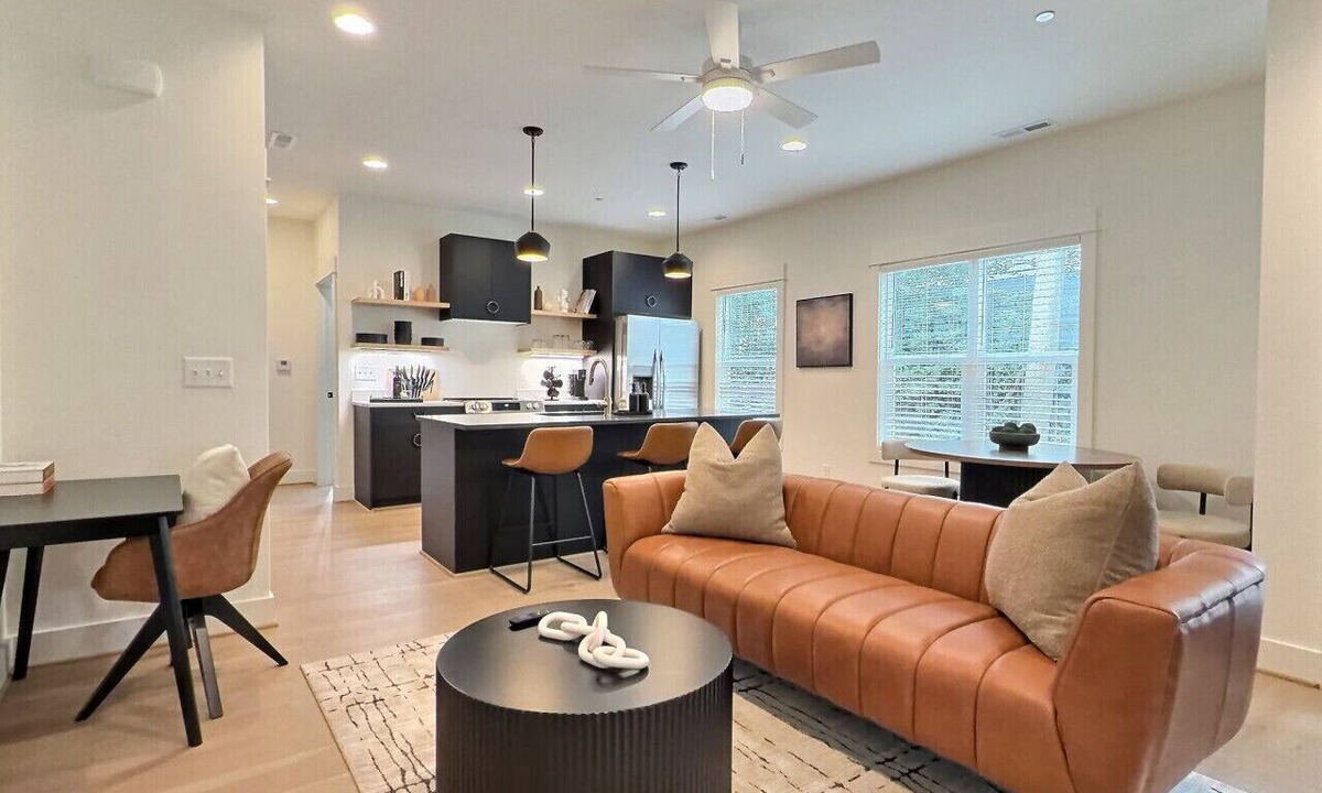 Forest Park Apartment | Upscale Stay, Free Parking, Walk to Eats and Parks
