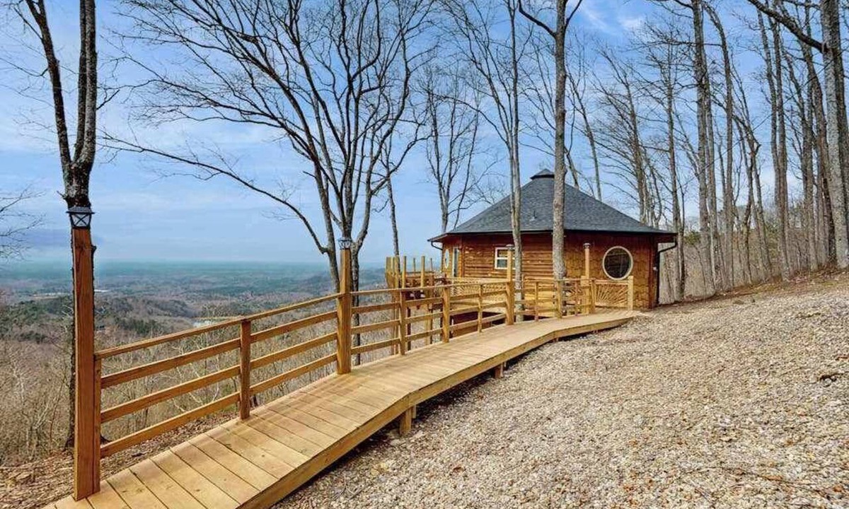 Ranger Cabin | Valley Vista Getaway
