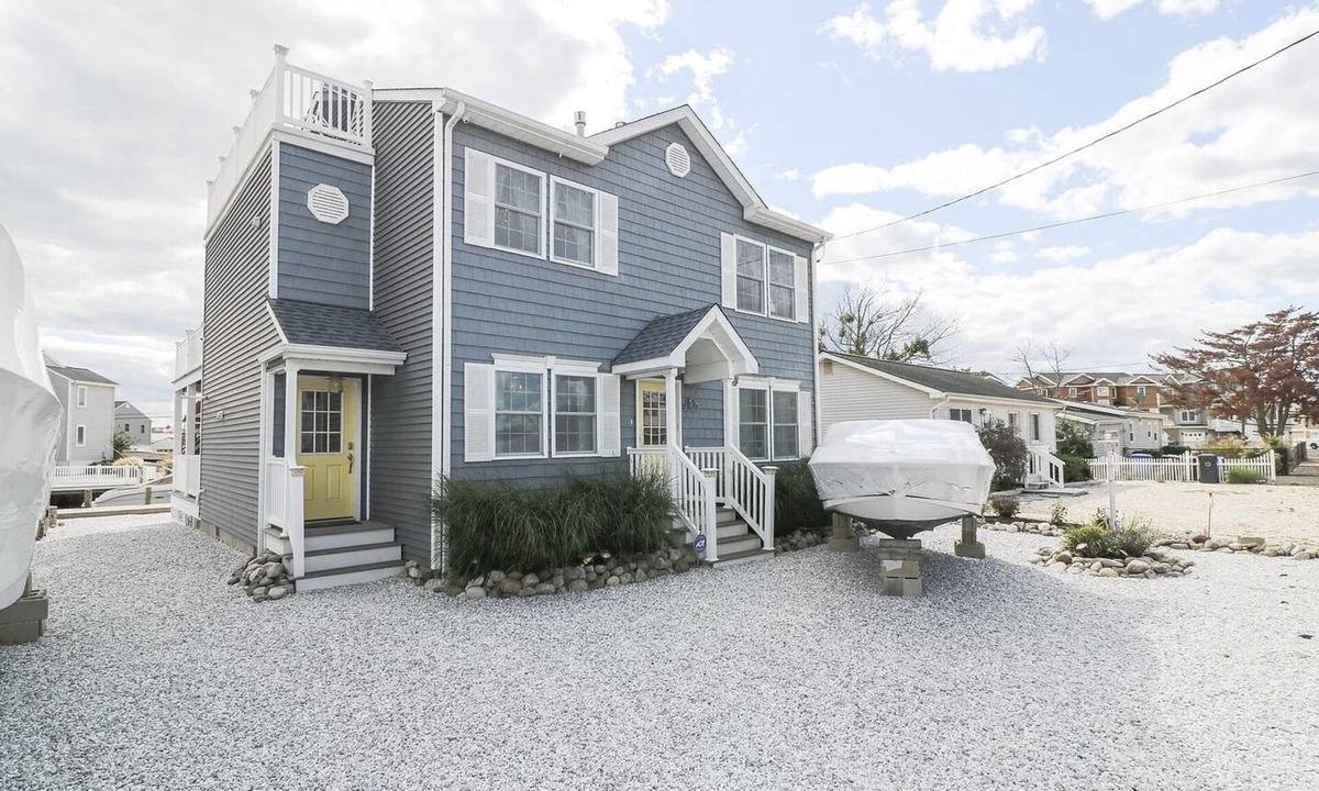Beach Haven West Apartment | Vamos a la Playa! - Manahawkin & Beach Haven West