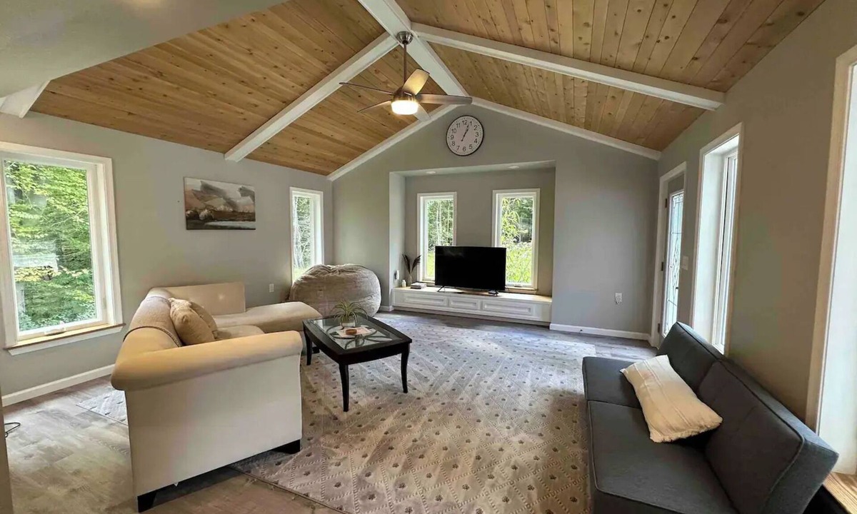 Childs House | Villa with hot tub on Ash Lane