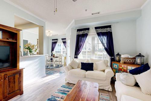 Villages of Five Points House | Village of Five Points - 17059 S Brandt St Unit 3108