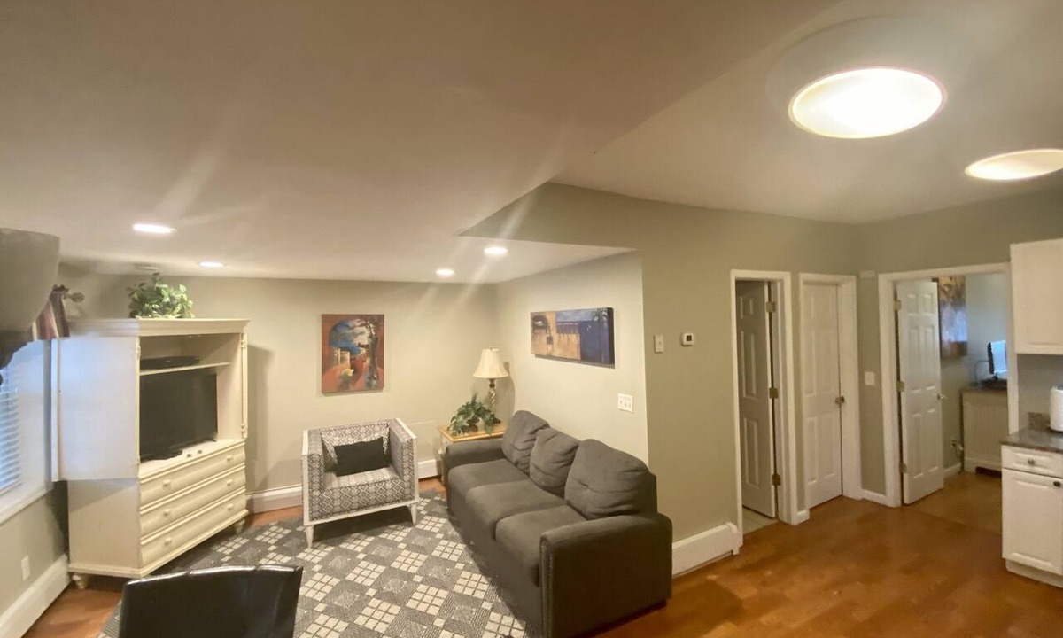 Seaside Heights Apartment | VRBO PREMIER HOST LISTING 2BR Ste-2 Houses to Beach &, Optional Pool Access