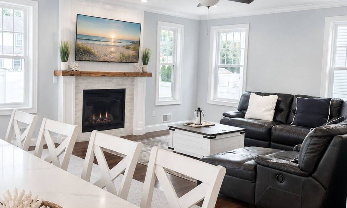 Long Branch House | Walk to Beach Relaxing, Fully Equipped Home!