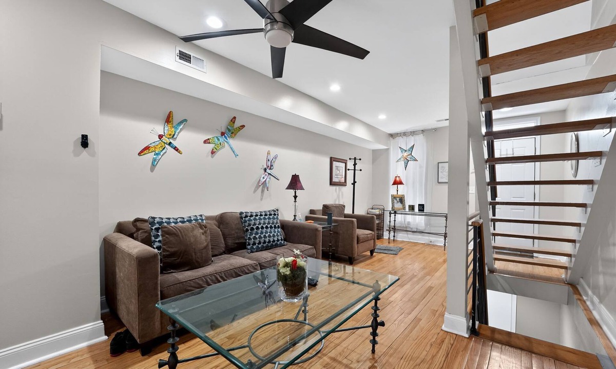 Canton House | Walk to Patterson Park | Cozy Canton Retreat