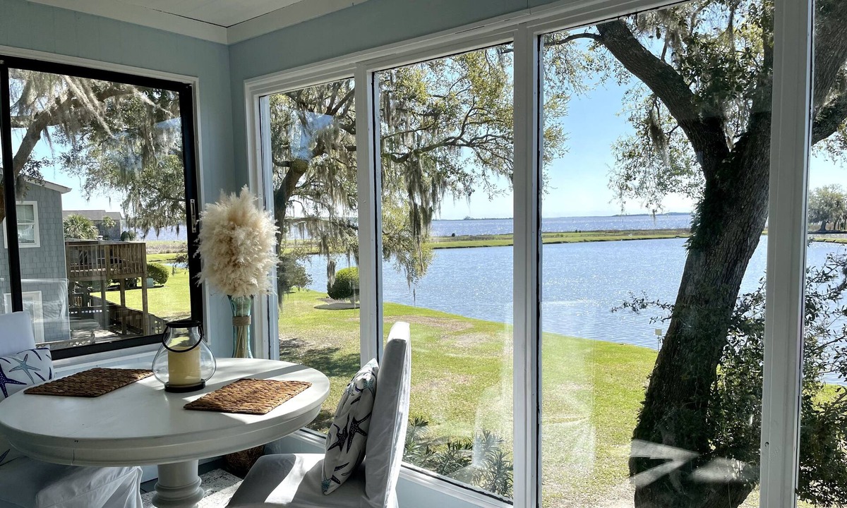 Georgetown House | Waterfront Townhome and Amazing Views Winyah Bay