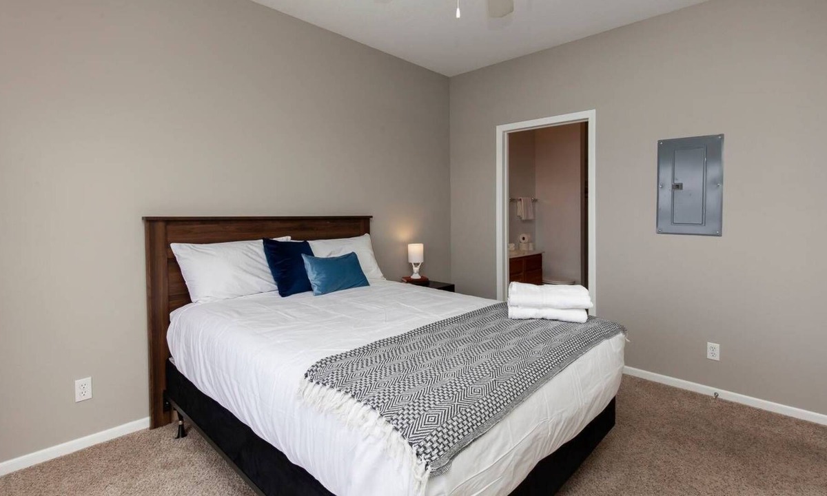 Ames Apartment | Welcoming University Retreat near Restaurants & Parks