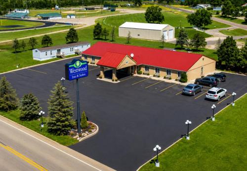 Kimball Hotel | Westwood Inn & Suites Kimball I 90