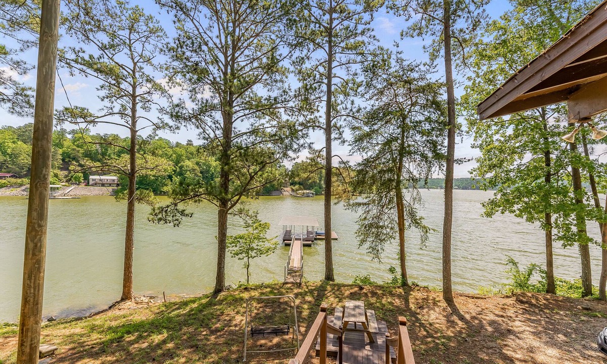 Crane Hill House | What A View - Zero steps to the dock! Yearround water