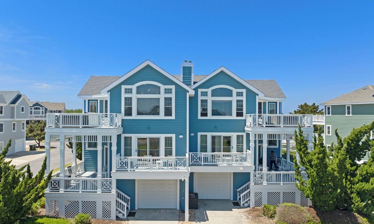 Buck Island House | White Dolphin: Hot Tub | Rec Room | Pool Access