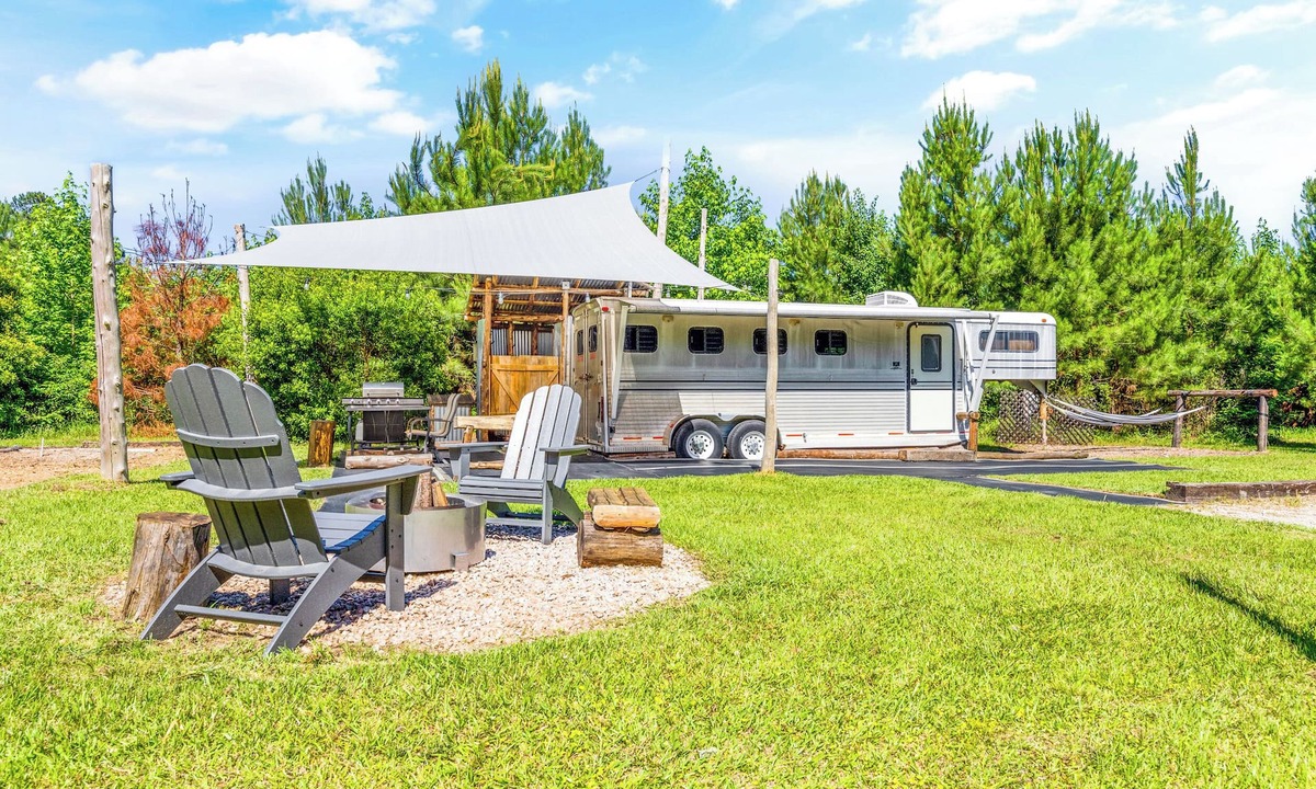 Conway House | Wild Horse Retreat | Unique Tiny Home